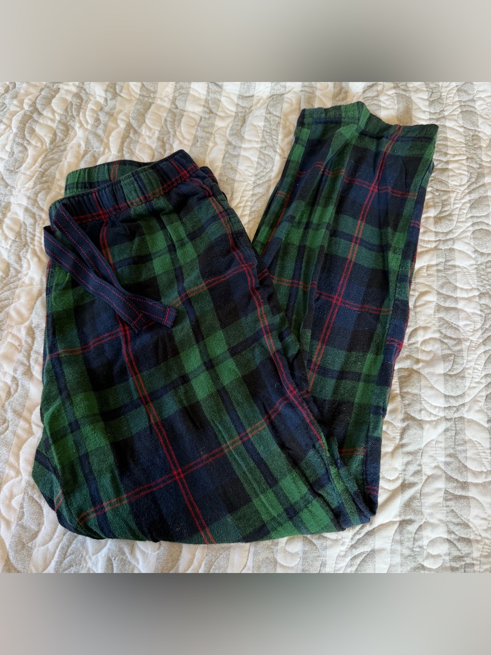 Old Navy Green & Navy Plaid Flannel Lounge Pants